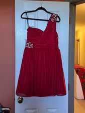 DEB Sz 14 Red One Shoulder