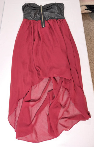 Deb black red high low - deb, high/low