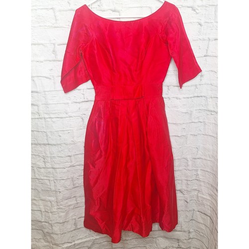 Cherry red lorrie deb - 11,